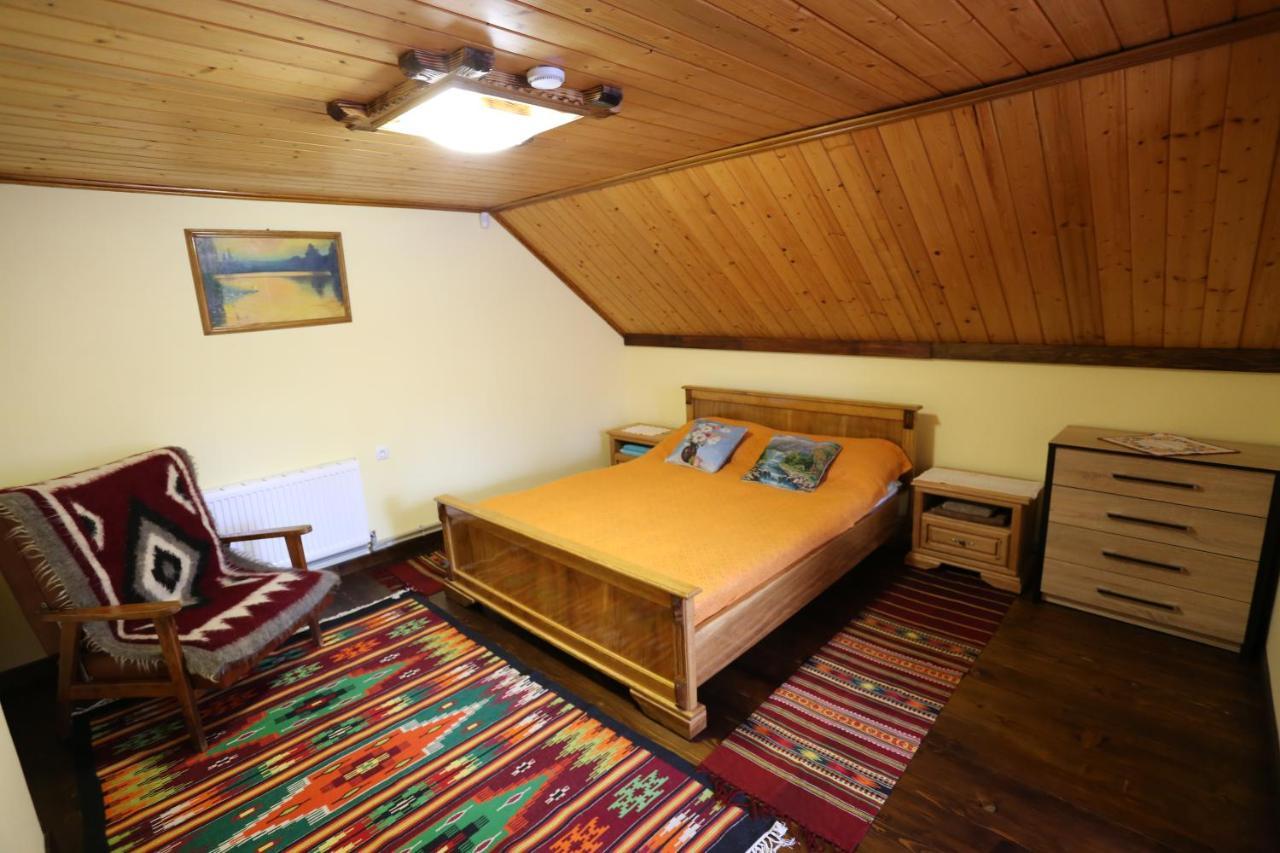 Fazenda Kosiv Hotell Exteriör bild