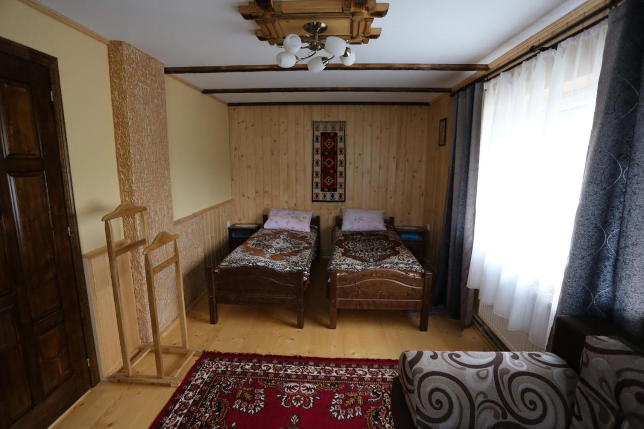 Fazenda Kosiv Hotell Exteriör bild