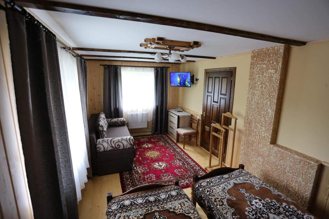 Fazenda Kosiv Hotell Exteriör bild