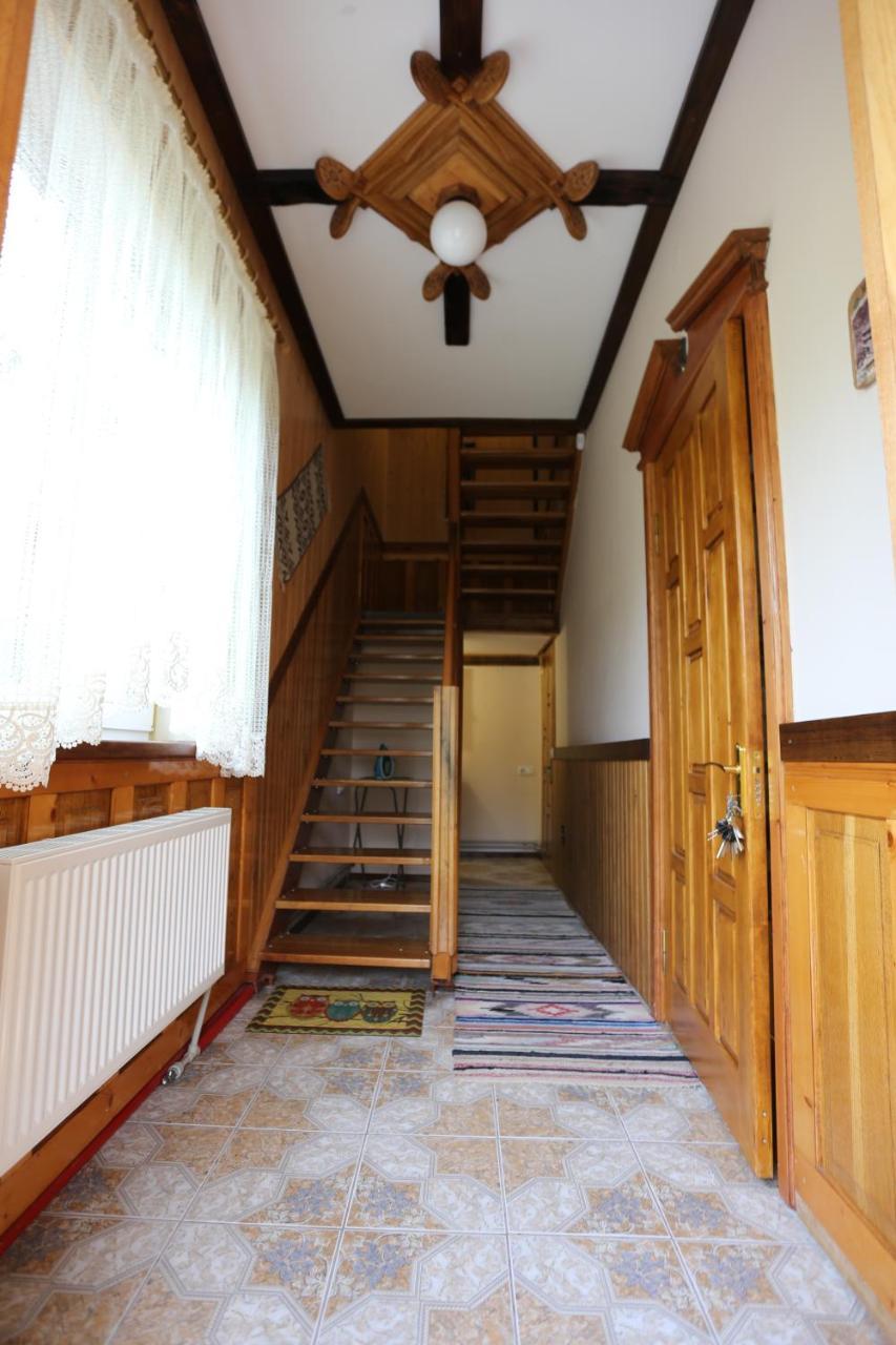 Fazenda Kosiv Hotell Exteriör bild