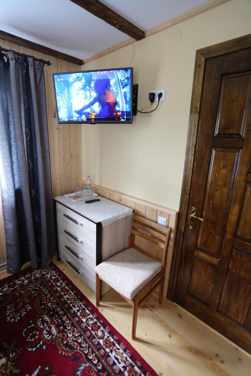 Fazenda Kosiv Hotell Exteriör bild