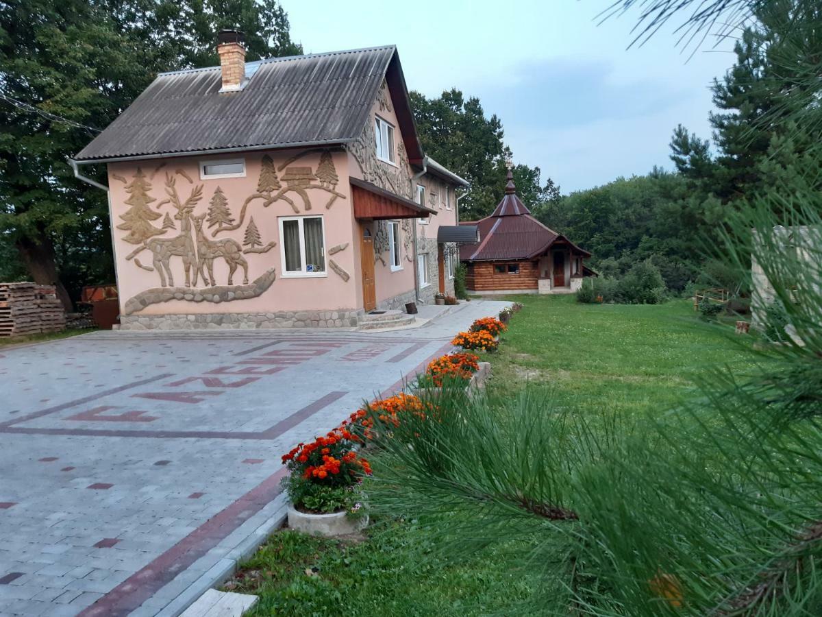 Fazenda Kosiv Hotell Exteriör bild